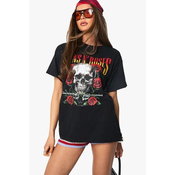 Guns 'N' Roses License Printed Oversized Graphic Tee Black Women's Medium NWOT - Picture 1 of 8